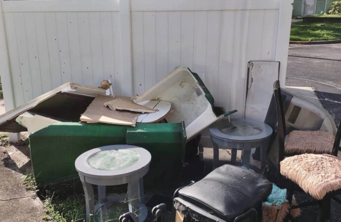 Commercial Junk Removal-Boynton Beach Junk Removal and Trash Haulers