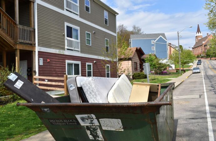 Home Moving Dumpster Services, Boynton Beach Junk Removal and Trash Haulers