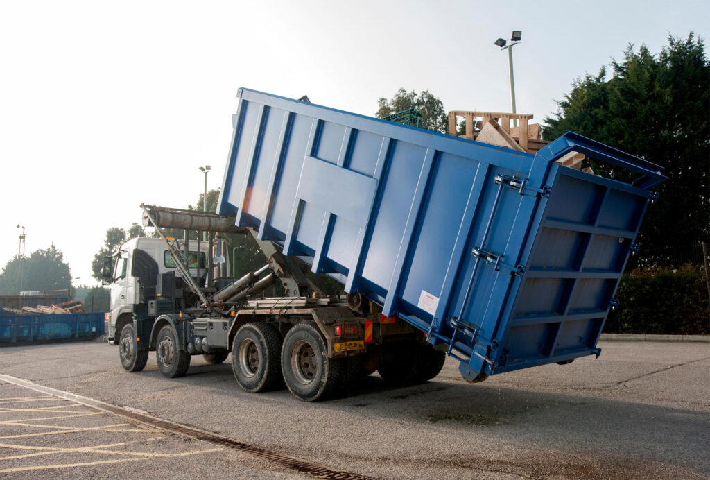 Roll Off Dumpster Services, Boynton Beach Junk Removal and Trash Haulers